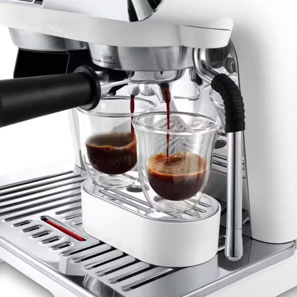 Кофеварка DeLonghi EC9155.W Рожковая/ 1.5 л/ Белый photo 3