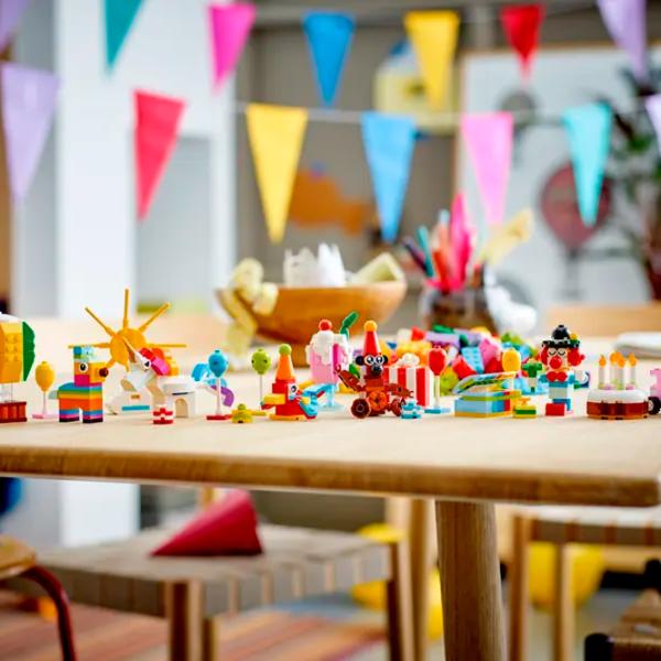 Constructor LEGO Creative Party Box Creativ/ Multicolor photo 11