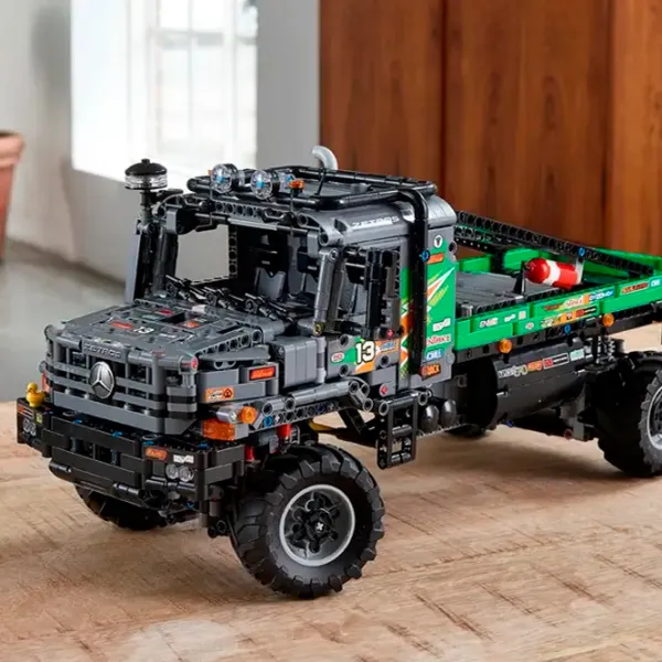 Конструктор LEGO 4x4 Mercedes-Benz Zetros Trial Truck Транспорт/ Разноцветный photo 12