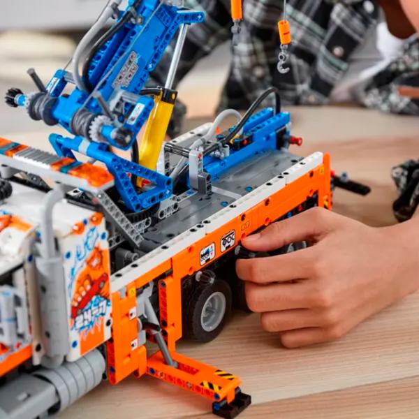 Constructor LEGO Heavy-duty Tow Truck Transport/ Multicolor photo 15