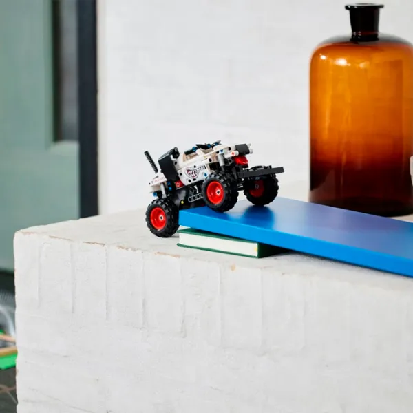 Конструктор LEGO Monster Jam Monster Mutt Dalmatian Транспорт/ Разноцветный photo 6