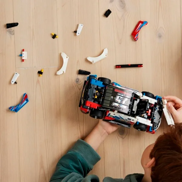 Конструктор LEGO NASCAR Next Gen Chevrolet Camaro ZL1 Автомобиль/ Разноцветный photo 8