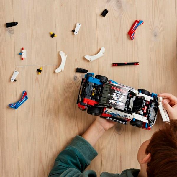 Конструктор LEGO NASCAR Next Gen Chevrolet Camaro ZL1 Автомобиль/ Разноцветный photo 8