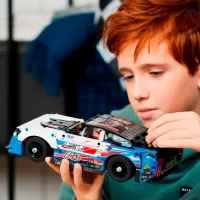 Constructor LEGO NASCAR Next Gen Chevrolet Camaro ZL1 Mașină/ Multicolor photo 11