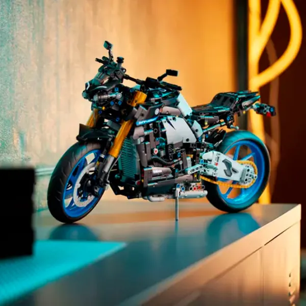 Конструктор LEGO Yamaha MT-10 SP мотоцикл/ Разноцветный photo 6
