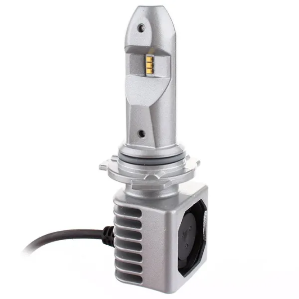 Автомобильная лампа Osram 9506CW светодиодная/ HB4/ P22d/ 14 Вт photo 2 Автомобильная лампа Osram 9506CW светодиодная/ HB4/ P22d/ 14 Вт photo 2