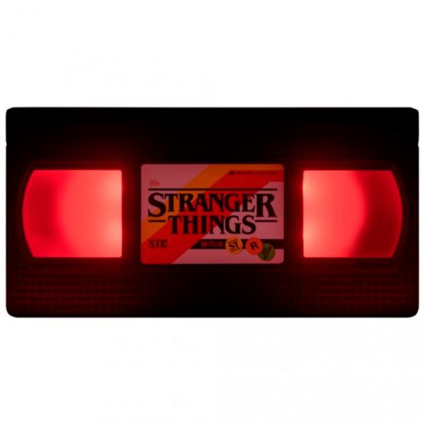 Lampă de masă fan Paladone Stranger Things VHS Logo Light Black photo 2 Lampă de masă fan Paladone Stranger Things VHS Logo Light Black photo 2