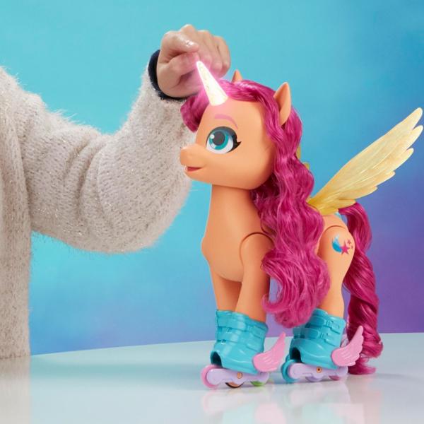 Figurină Hasbro My little pony Big Movie Feature Character 5+/ Multicolor photo 3 Figurină Hasbro My little pony Big Movie Feature Character 5+/ Multicolor photo 3