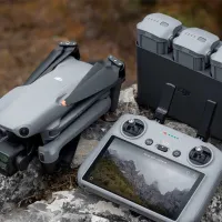 Dronă DJI Air 3 Fly More Combo + Smart Controller (DJI RC2) Profesional / Gray photo 7