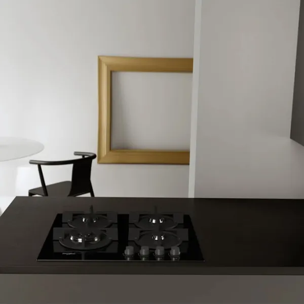 Газовая варочная панель Whirlpool GOR 625/ NB1 Закаленное стекло/ Черный photo 5