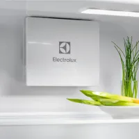 Frigider încorporabil Electrolux LND5FE18S cu congelator jos 269 l / 177.2 cm / White photo 3