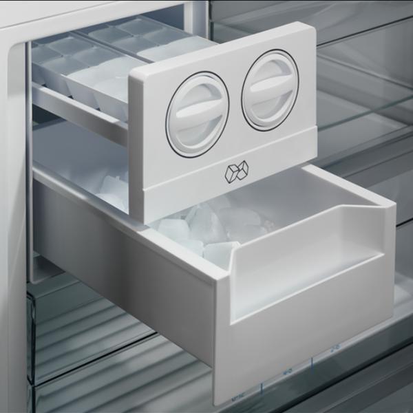 Frigider AEG RCB646E3MX cu congelator jos 481 l / 192 cm / Inox photo 6