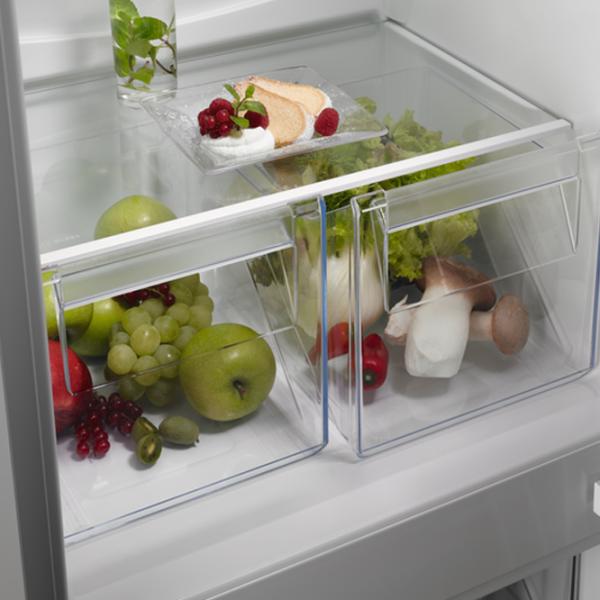Frigider AEG OSC6N181ES cu congelator jos 257 l / 177.2 cm / White photo 3