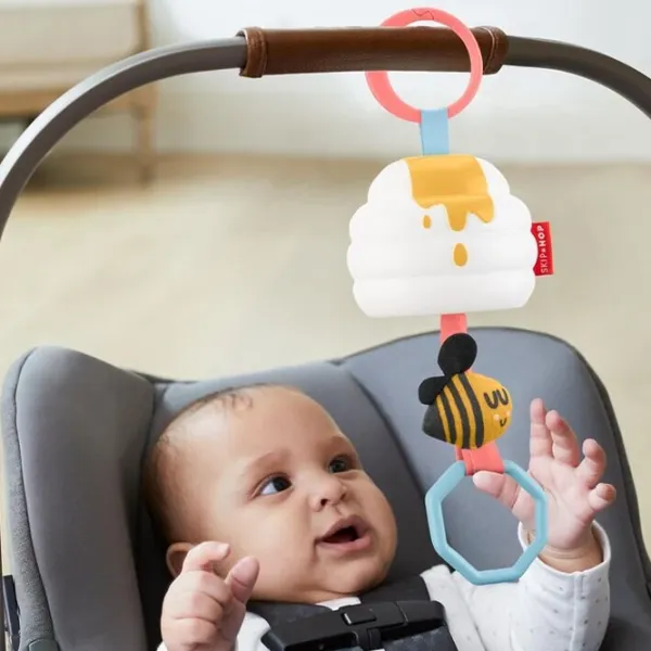 Jucarie zornaitoare pentru carucior Skip Hop Stupul albinutei de la 0 luni photo 2