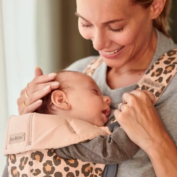 Переноска для детей BabyBjorn Mini () 11 кг/ Бежевый photo 4