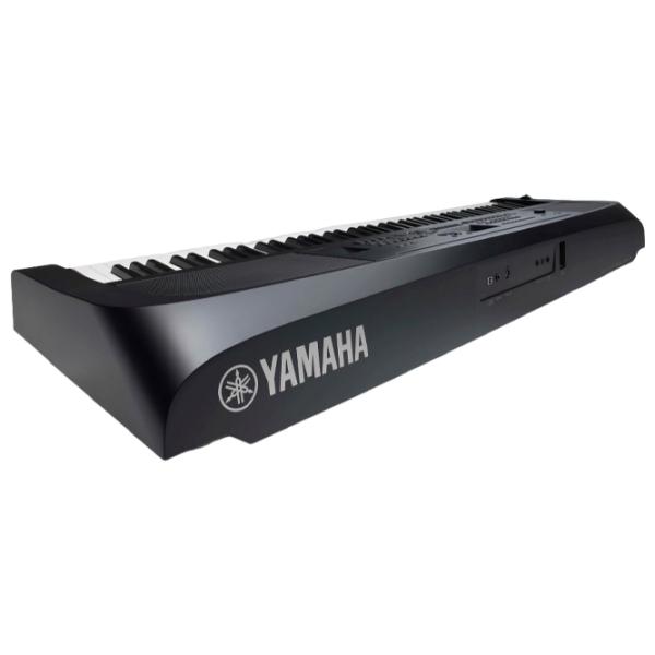 Цифровой пиан Yamaha DGX-670B  Акустический / 88 клавиш / Split / Черный photo 3