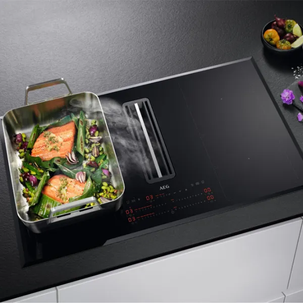 Plită încorporabilă cu inducție AEG CCE84779FB Vitroceramică/ Black photo 5