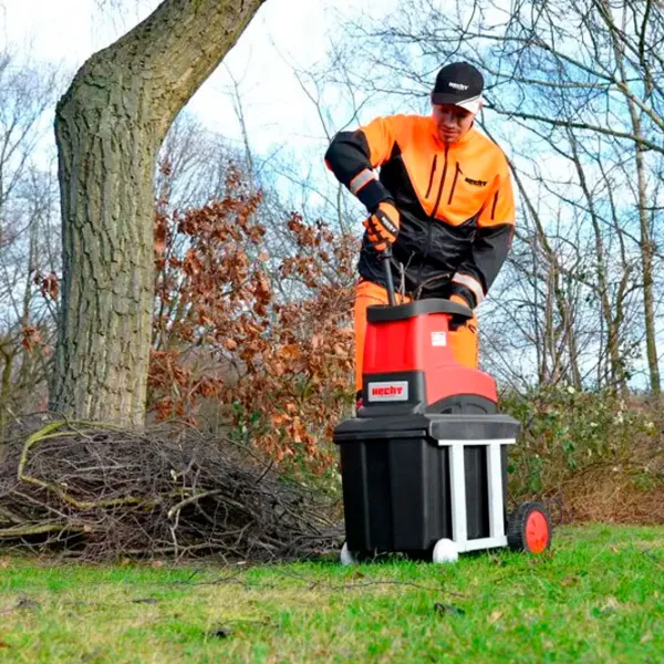 Aparat de mărunţit pentru crengi Hecht 6280 XL 89 dB/ 2800 W photo 5
