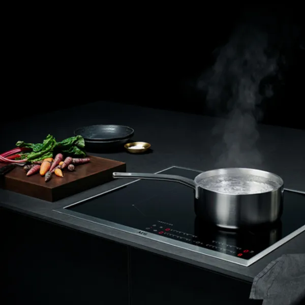 Индукционная варочная панель AEG IAE64413XB Стеклокерамика/ Черный photo 3 Индукционная варочная панель AEG IAE64413XB Стеклокерамика/ Черный photo 3