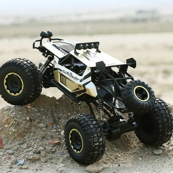 Mașină JZL Four-Wheel Climbing 2350 15 km/ h/ 2.4 GHz/ Black Gold photo 2 Mașină JZL Four-Wheel Climbing 2350 15 km/ h/ 2.4 GHz/ Black Gold photo 2