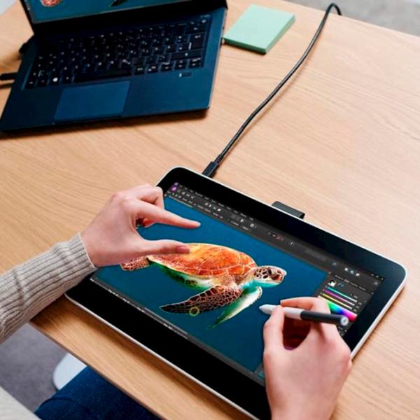 Графический планшет Wacom One 13 Touch A5/ Белый photo 16
