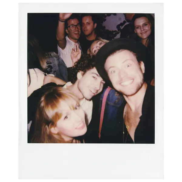 Hârtie foto pentru Polaroid I-2, Polaroid Now, Polaroid Now+, Polaroid Lab, OneStep 2, OneStep+ (16buc.) Color/ Multicolor photo 5