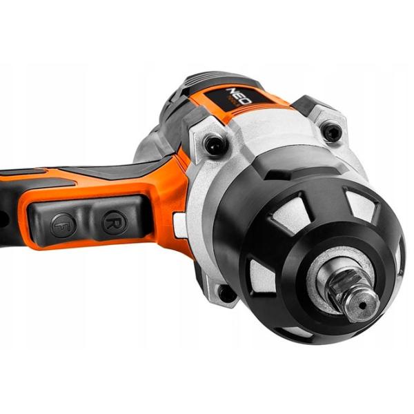 Mașina de înfiletat NEO Tools 04-720 1020 W/ Rețea photo 4 Mașina de înfiletat NEO Tools 04-720 1020 W/ Rețea photo 4