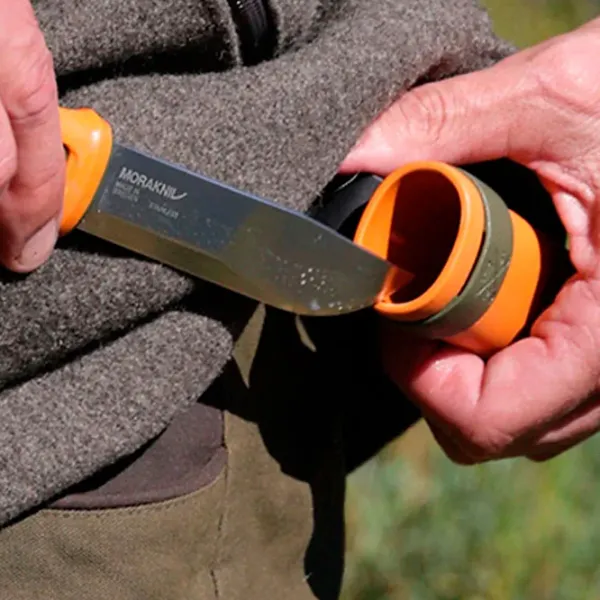 Cuțit Morakniv Kansbol Hunting de vânătoare/ Sandvik 12C27 photo 4 Cuțit Morakniv Kansbol Hunting de vânătoare/ Sandvik 12C27 photo 4