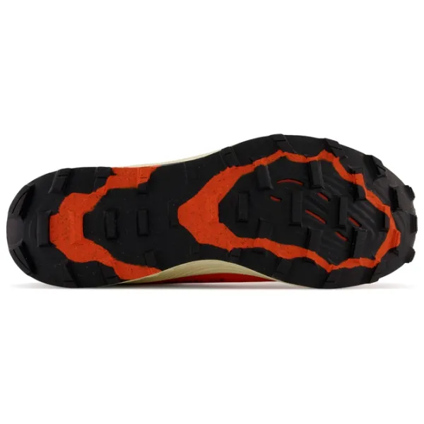 Кроссовки для мужчин New Balance Fuel Cell Summit Unknown V3 47/ Черный photo 5 Кроссовки для мужчин New Balance Fuel Cell Summit Unknown V3 47/ Черный photo 5