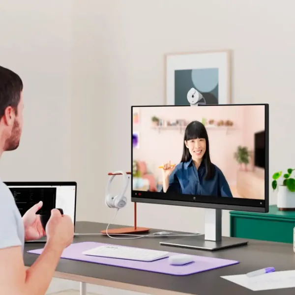 Веб-камера Logitech Brio 300 2 МП / Белый photo 9