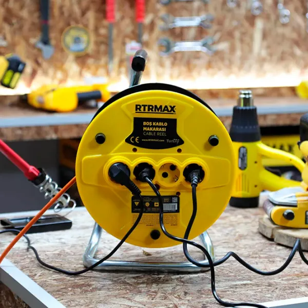 Prelungitor pe tambur RTRMAX REM31520 20 m Yellow photo 2