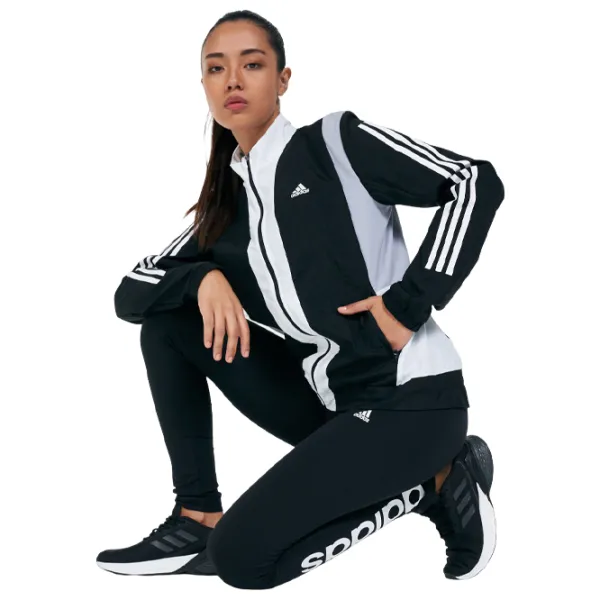 Тайтсы для женщин Adidas Linear M/ Черный photo 3