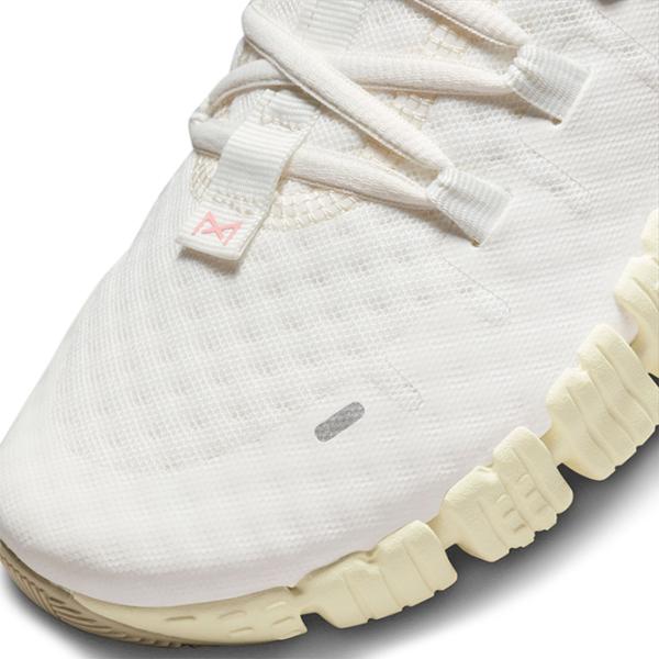 Adidași pentru femei Nike Free Metcon 5 Vară/ Sand photo 7