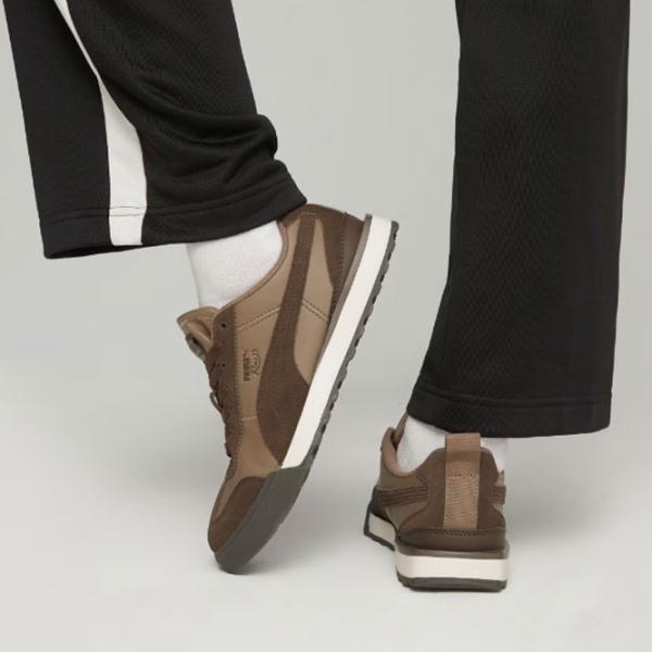 Ghete pentru bărbați Puma Roma 23 Totally Taupe/Chocolate 43 / Brown photo 7