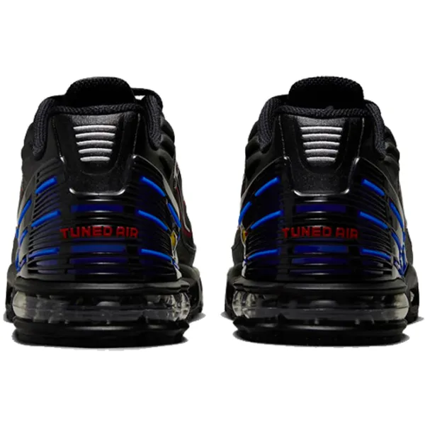 Кроссовки для мужчин Nike Air Max Plus III 42/ Черный photo 5 Кроссовки для мужчин Nike Air Max Plus III 42/ Черный photo 5
