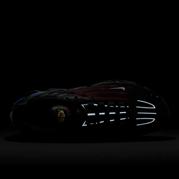 Кроссовки для мужчин Nike Air Max Plus III 42/ Черный photo 9 Кроссовки для мужчин Nike Air Max Plus III 42/ Черный photo 9