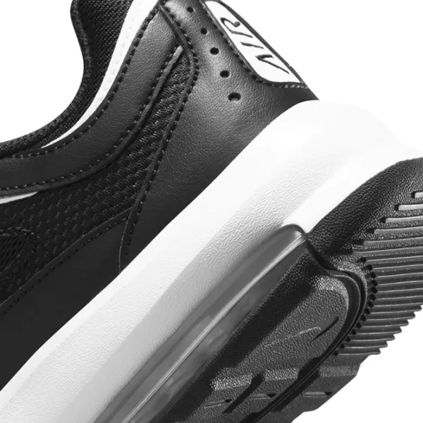 Adidași pentru bărbați Nike Air Max AP 42/ Black photo 8