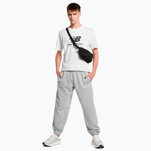 Футболка для мужчин New Balance Shirt Essentials Stacked Logo 100% хлопок/ Белый photo 4 Футболка для мужчин New Balance Shirt Essentials Stacked Logo 100% хлопок/ Белый photo 4