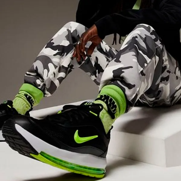 Adidași pentru bărbați Nike Sneaker Air Max Ap 42.5/ Black photo 11