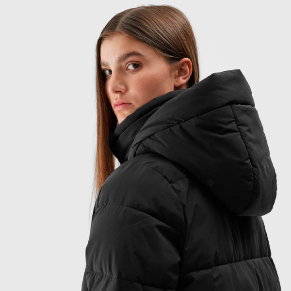 Scurtă pentru femei 4F 4FAW23TDJAF237 XL/ Black photo 4