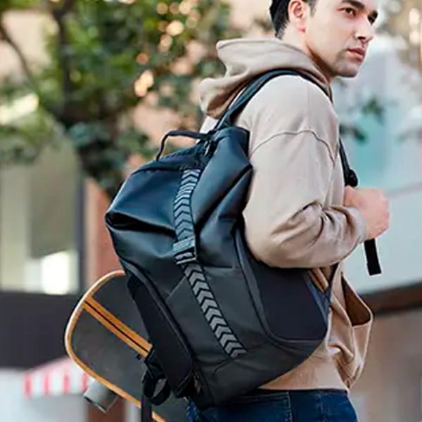 Рюкзак для ноутбука Lenovo Legion Gaming GB70 16"/ Серый Черный/ 20 л photo 7 Рюкзак для ноутбука Lenovo Legion Gaming GB70 16"/ Серый Черный/ 20 л photo 7