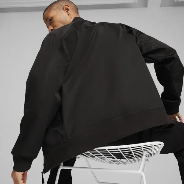 Scurtă pentru bărbați Puma Classics Seasonal Bomber Demisezon/ Black photo 4 Scurtă pentru bărbați Puma Classics Seasonal Bomber Demisezon/ Black photo 4