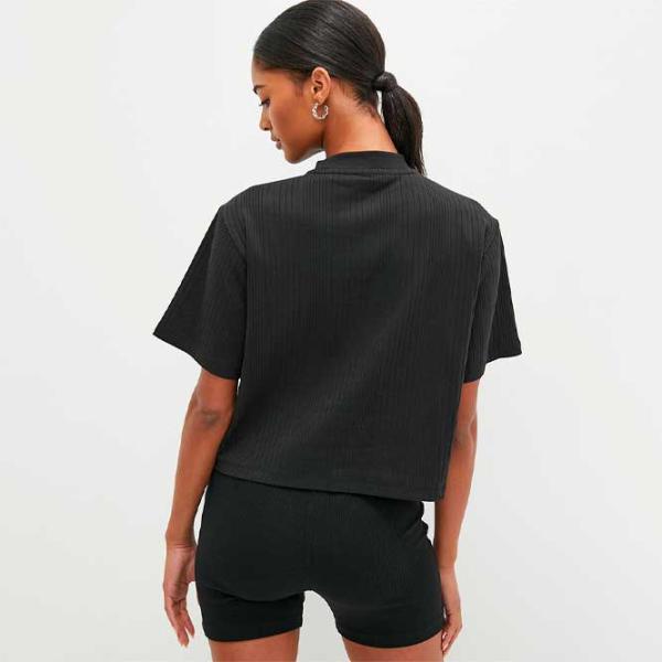 Tricou pentru femei Puma Classics Ribbed Relaxed Mock Neck Tee 38% Bumbac/ Black photo 4