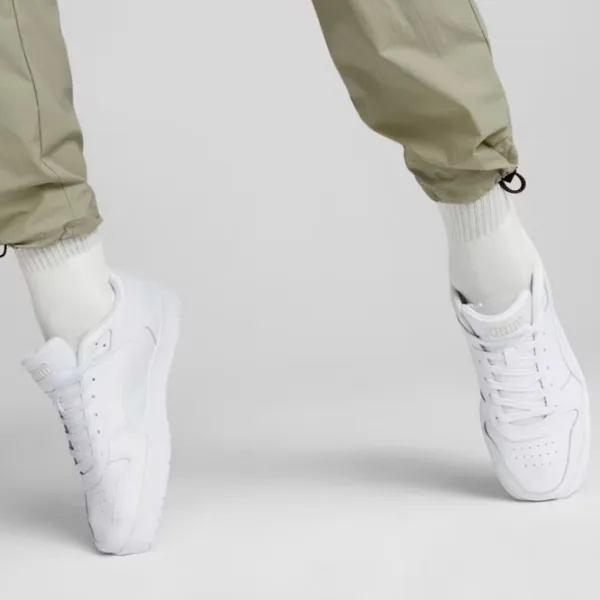 Ghete pentru bărbați Puma Rbd Game Low 43 / White photo 7