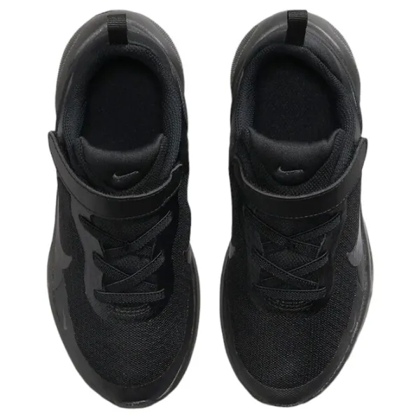 Кроссовки для мальчиков Nike Revolution 7 Демисезон/ Черный photo 2 Кроссовки для мальчиков Nike Revolution 7 Демисезон/ Черный photo 2