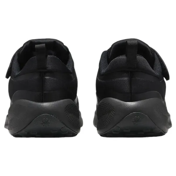 Кроссовки для мальчиков Nike Revolution 7 Демисезон/ Черный photo 3 Кроссовки для мальчиков Nike Revolution 7 Демисезон/ Черный photo 3