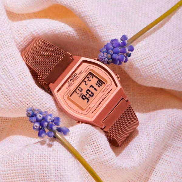 Наручные часы для женщин Casio B640WMR-5A Кварцевый/ 39 x 35 мм photo 3 Наручные часы для женщин Casio B640WMR-5A Кварцевый/ 39 x 35 мм photo 3