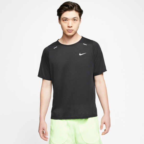 Tricou pentru bărbați Nike M Nk Rise 365 Ss 91% poliester, 9% bumbac/ Black photo 2