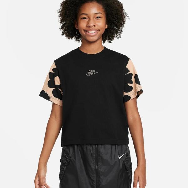 Футболка для девочек Nike G Nsw Tee Boxy Floral  / Черный photo 2 Футболка для девочек Nike G Nsw Tee Boxy Floral  / Черный photo 2