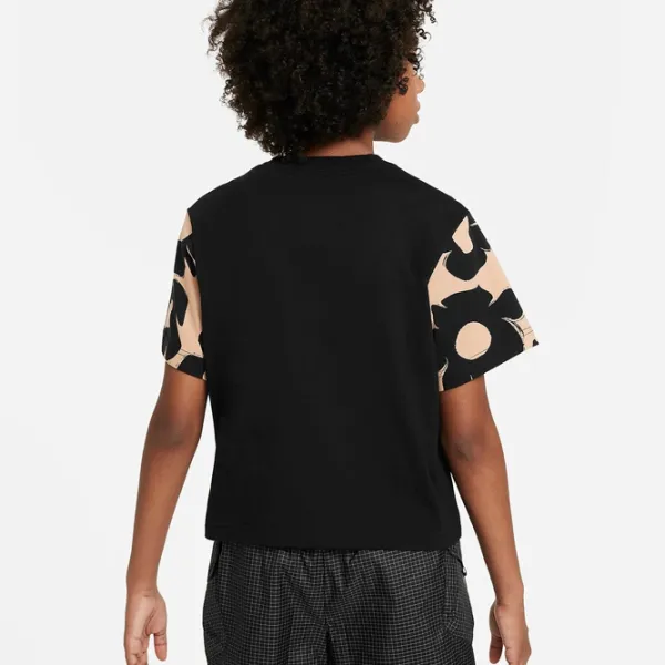 Футболка для девочек Nike G Nsw Tee Boxy Floral  / Черный photo 3 Футболка для девочек Nike G Nsw Tee Boxy Floral  / Черный photo 3